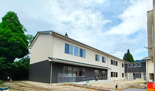 高森高校マンガ学科校舎棟